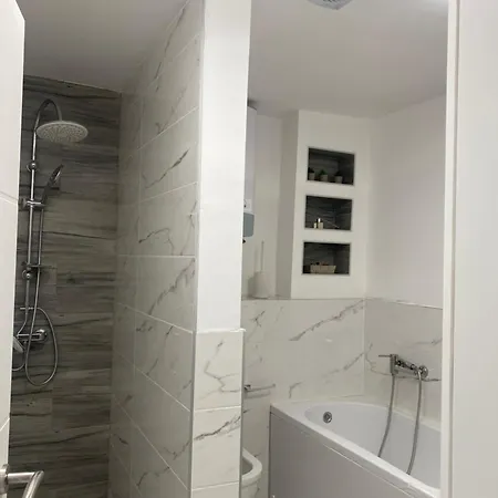 Elite Luxury 2 Bedroom In The Heart Of Historical Old Town